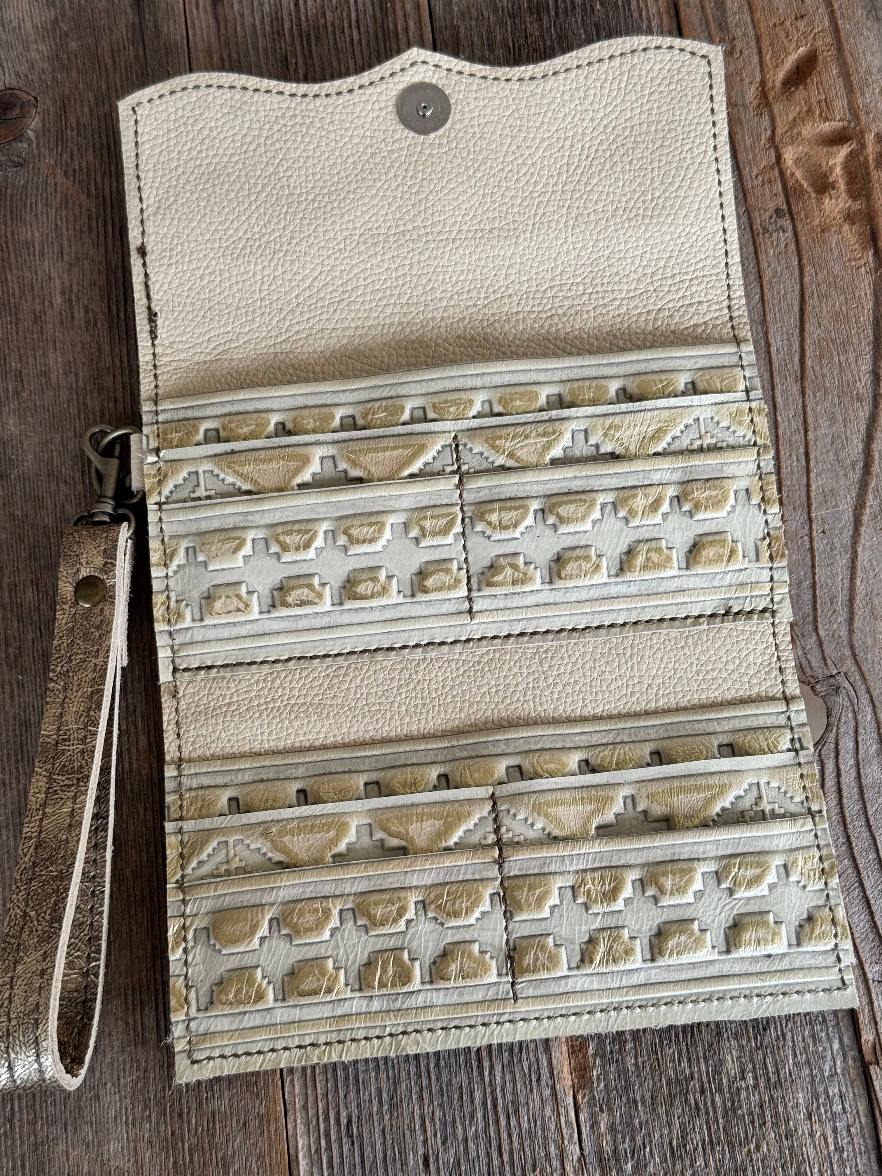 Trifold 26-52-57