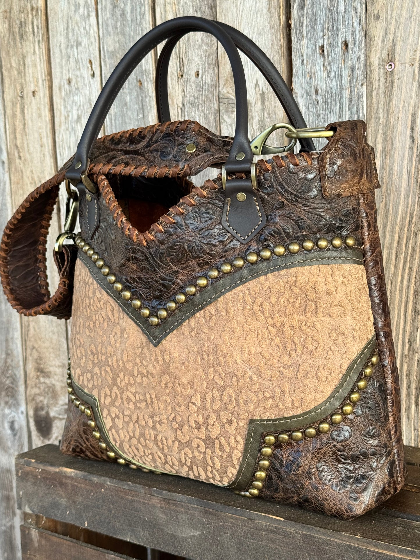 Medium Boot Top #9696