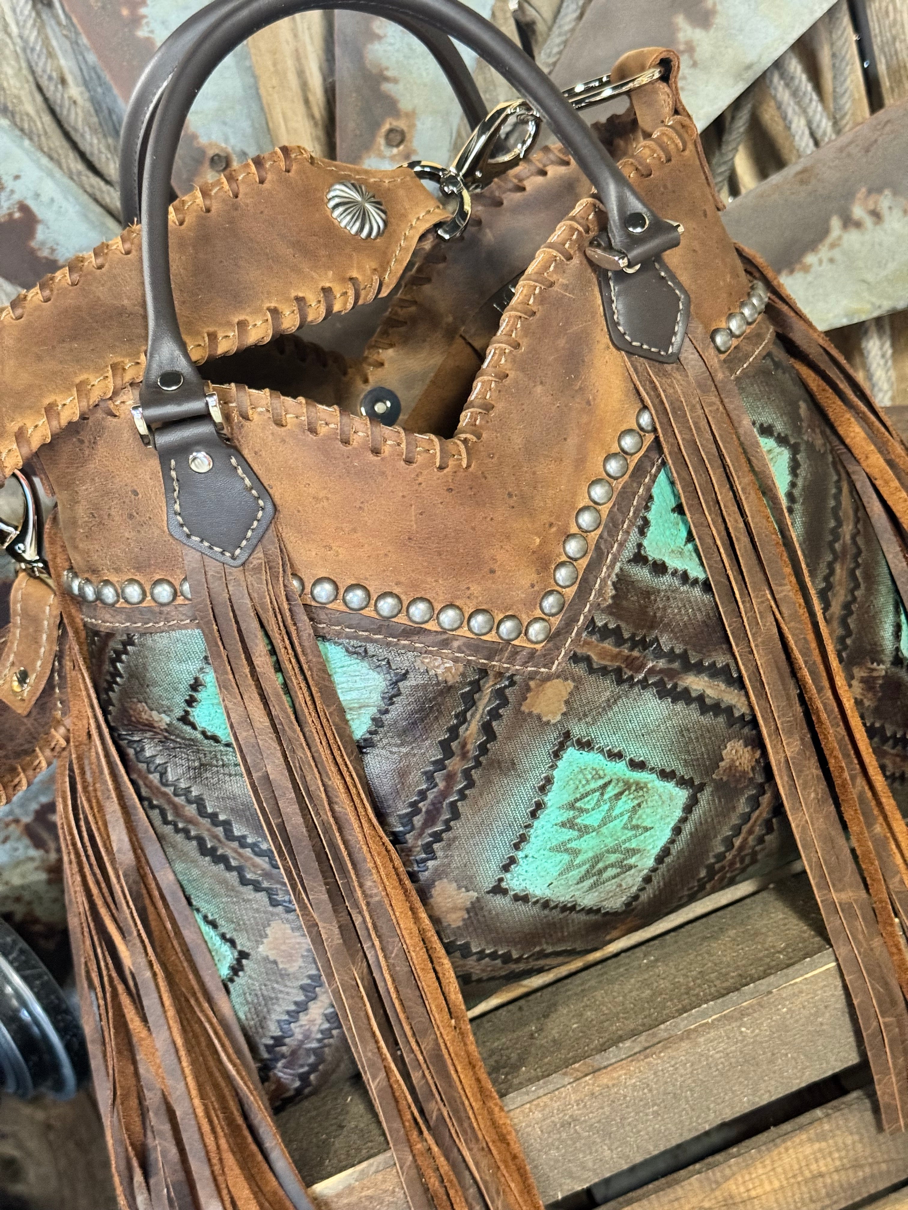 Medium Boot Top #8028