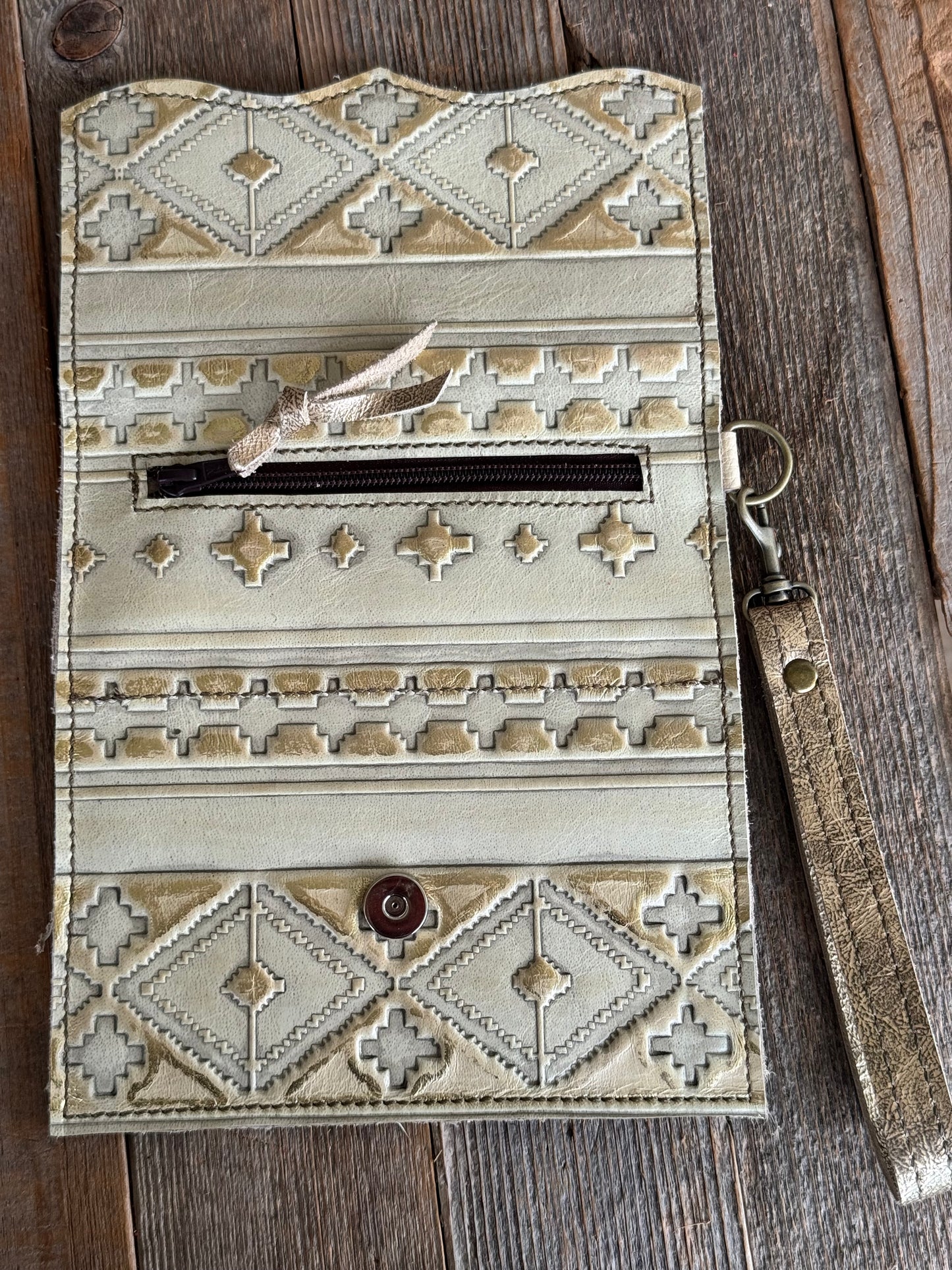 Trifold 26-52-57