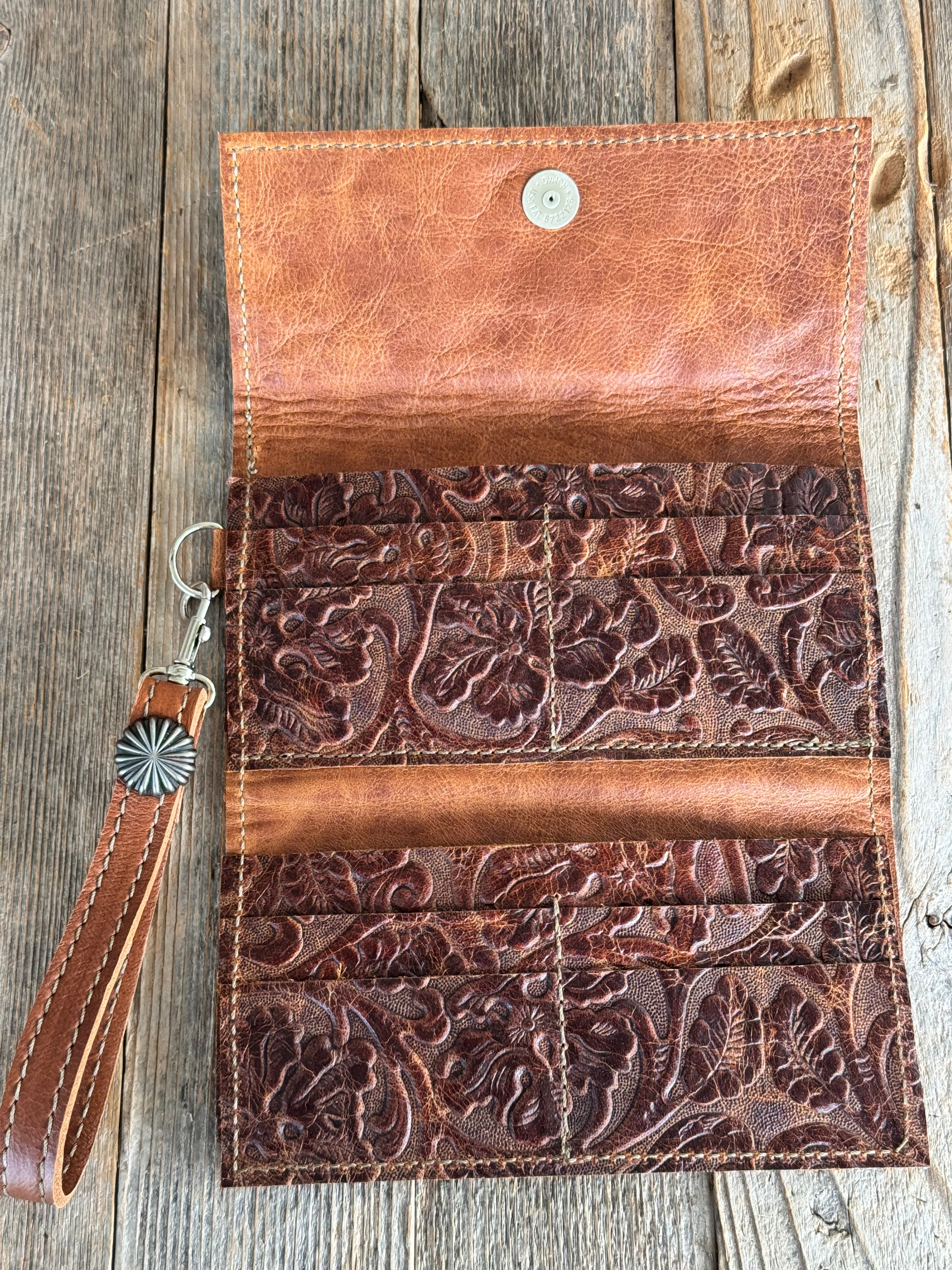 Trifold 26-33