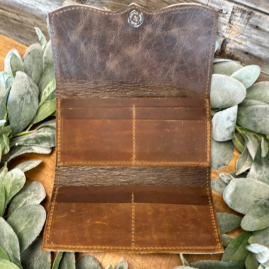 Trifold 24-03