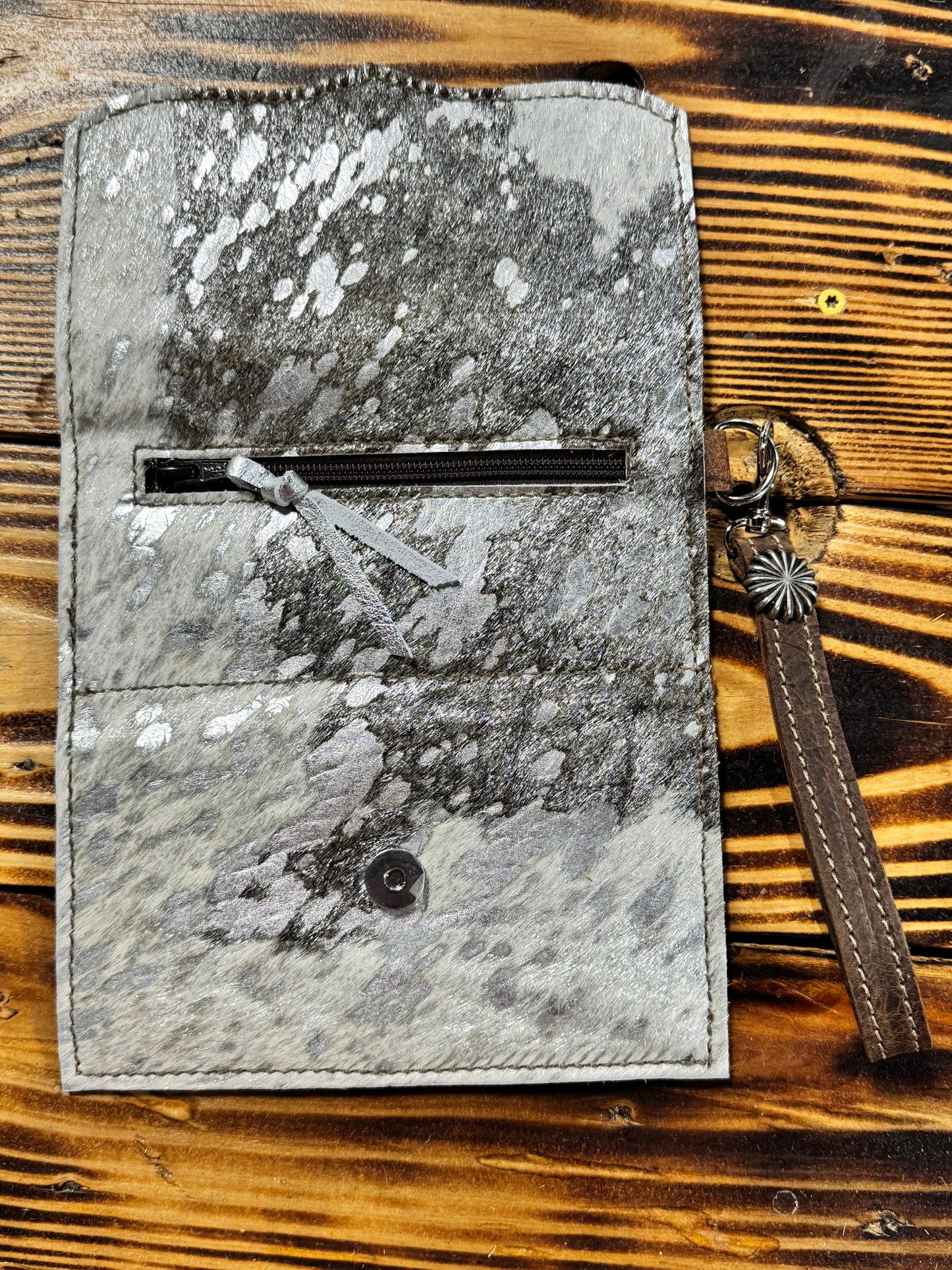 Trifold 25-06