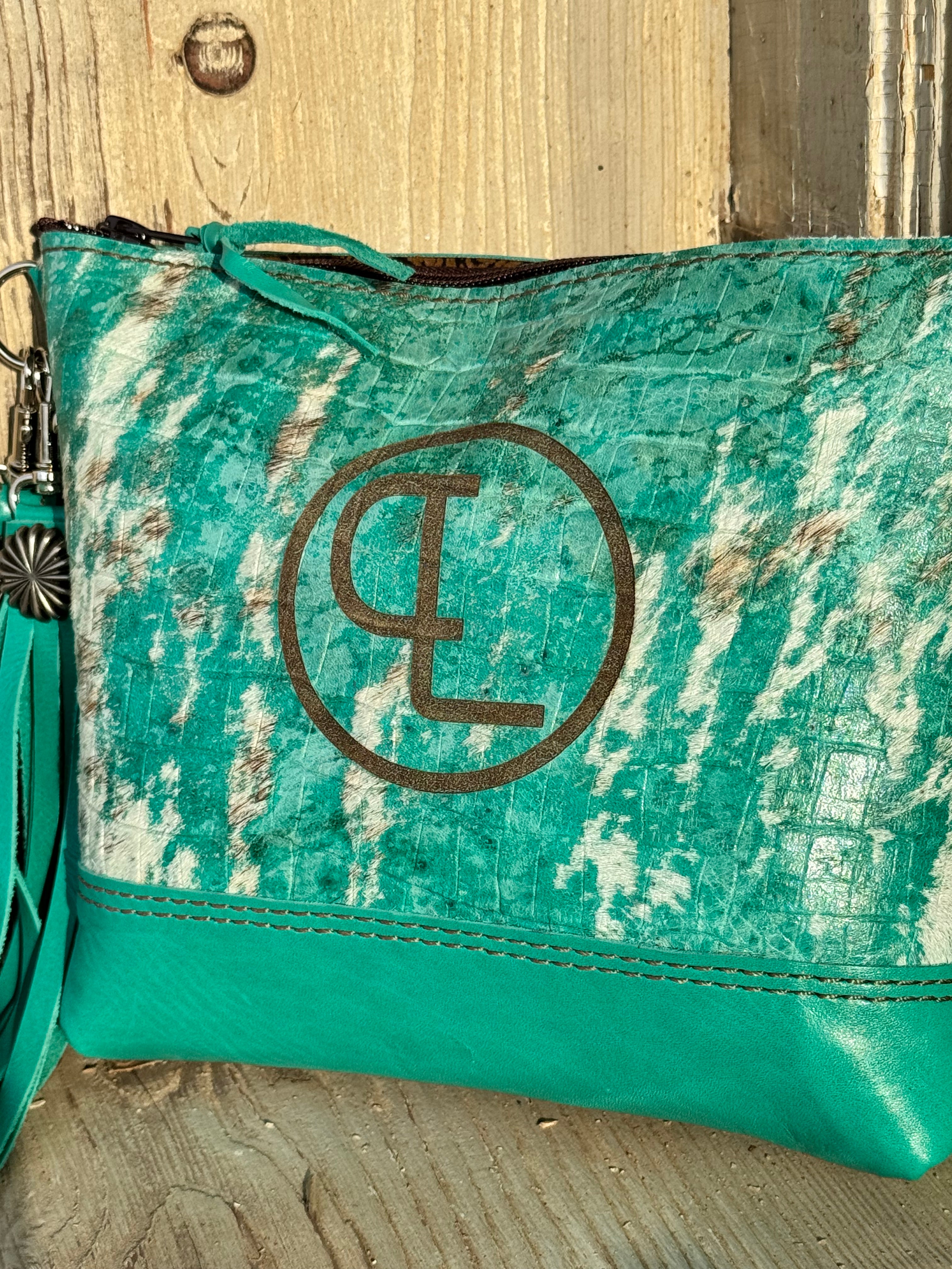 DCL Large Makeup Bag #9081