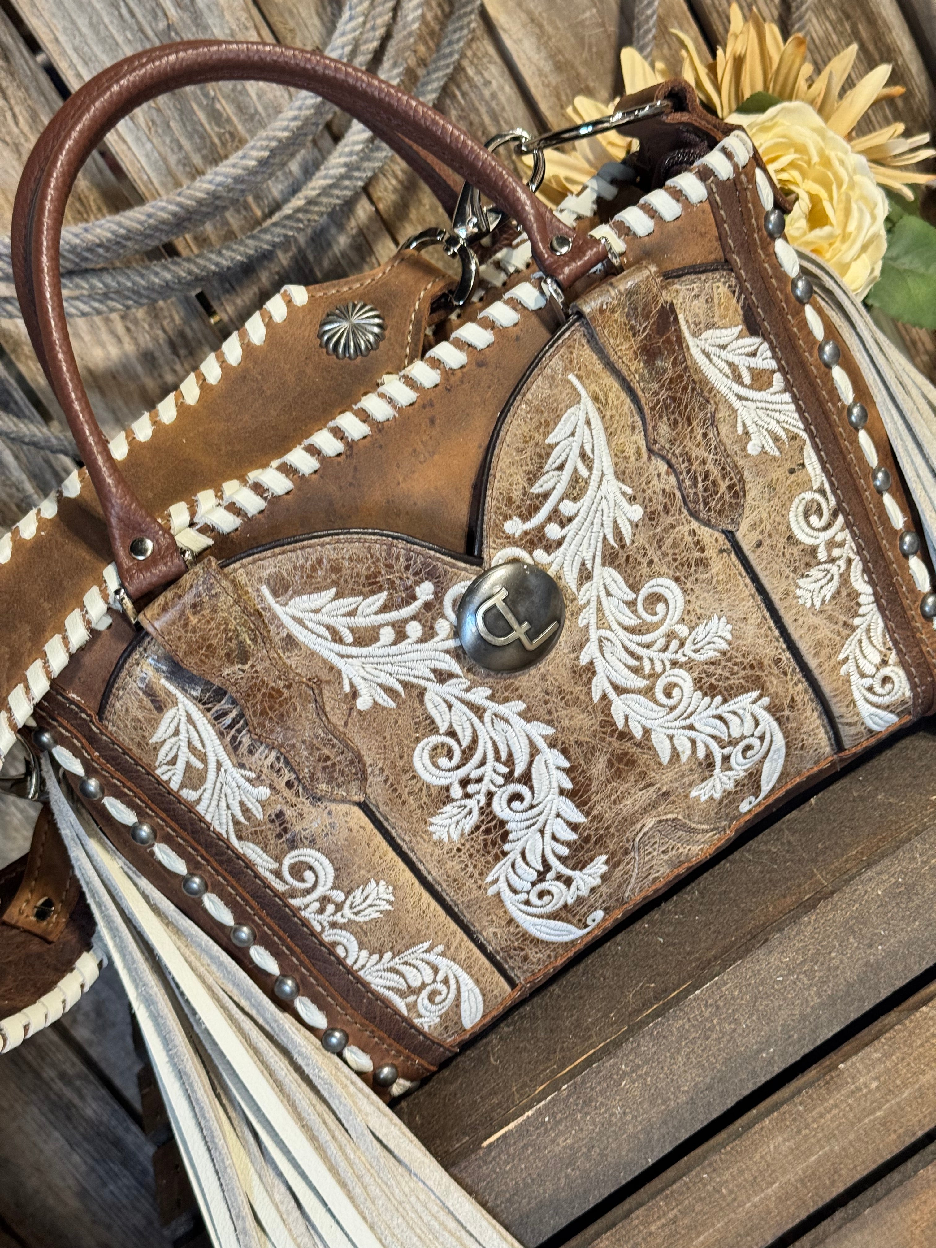 Tiny Short Boot Dally #8164