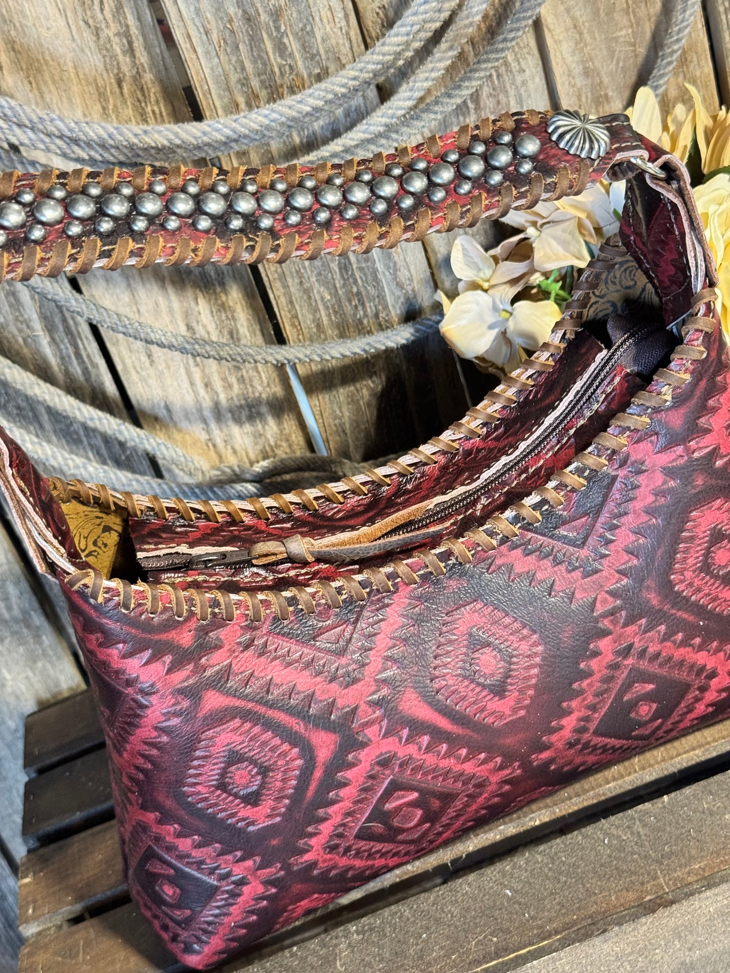 Little Rebel Wine Aztec