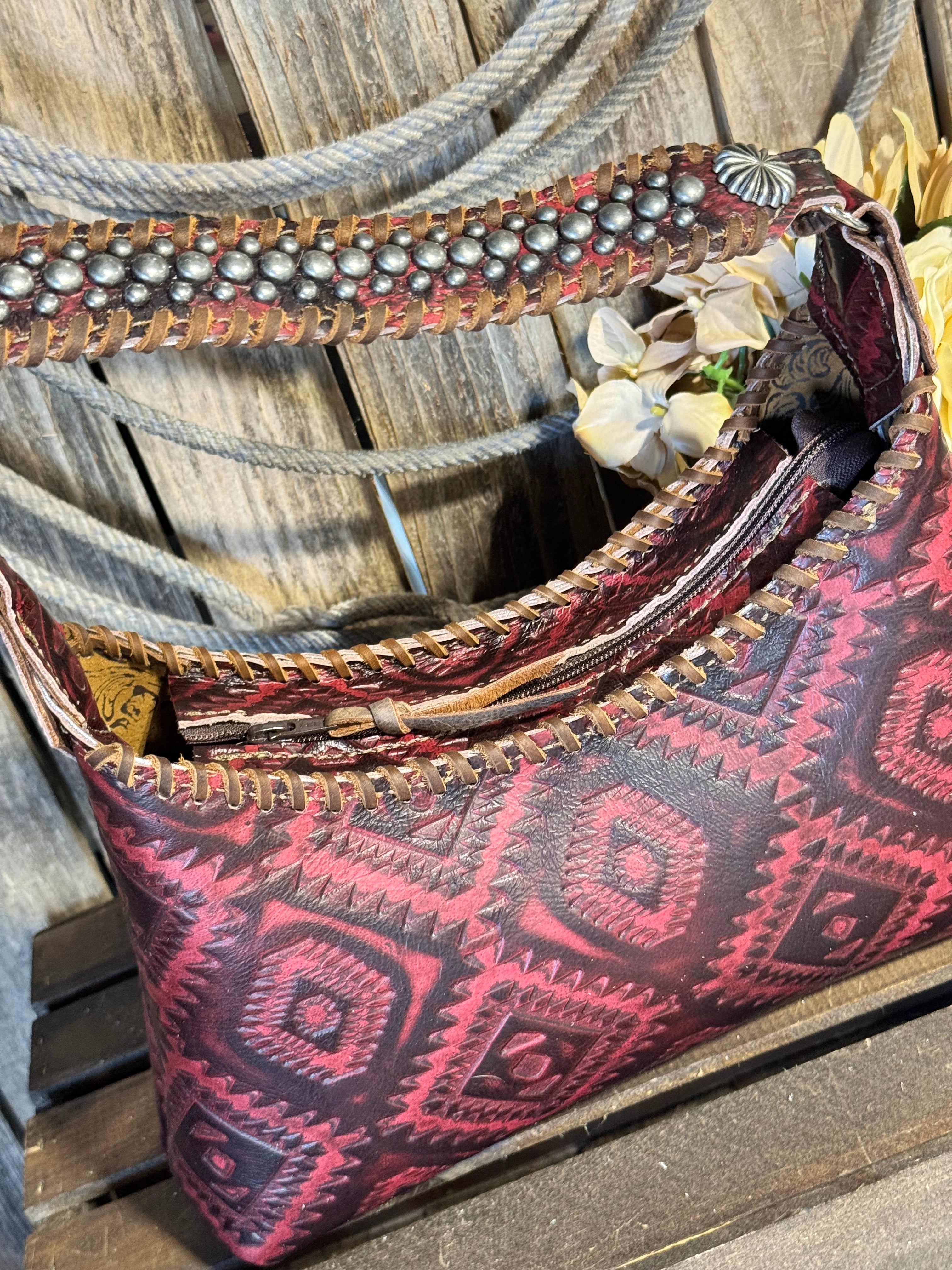 Little Rebel Wine Aztec