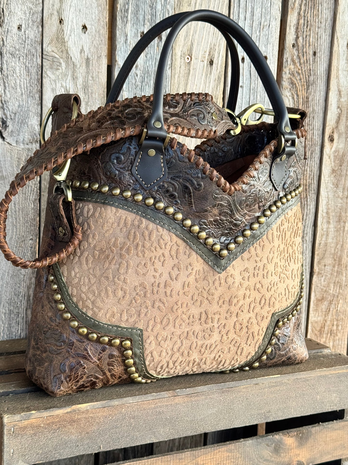 Medium Boot Top #9696