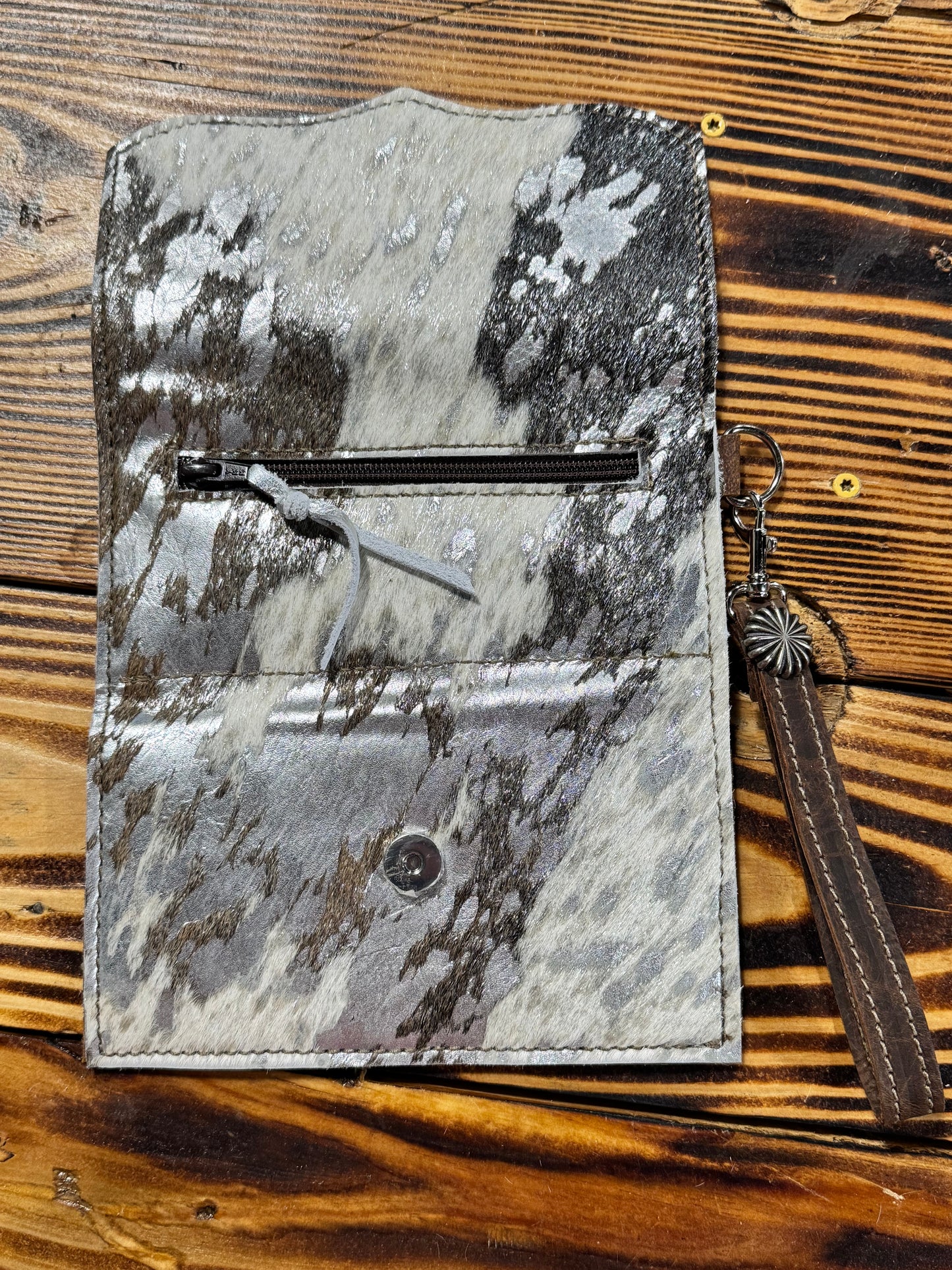 Trifold 25-08