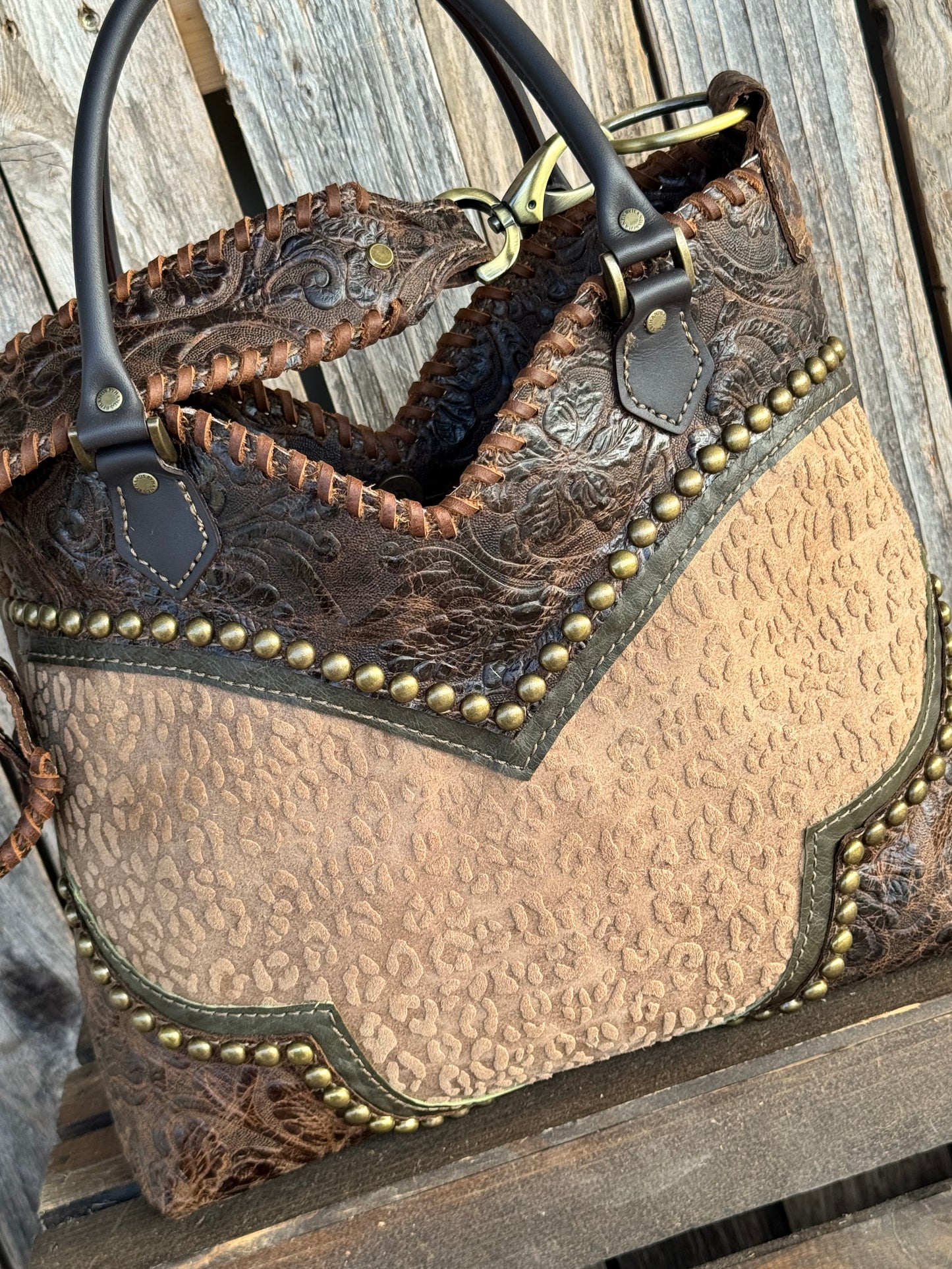 Medium Boot Top #9696