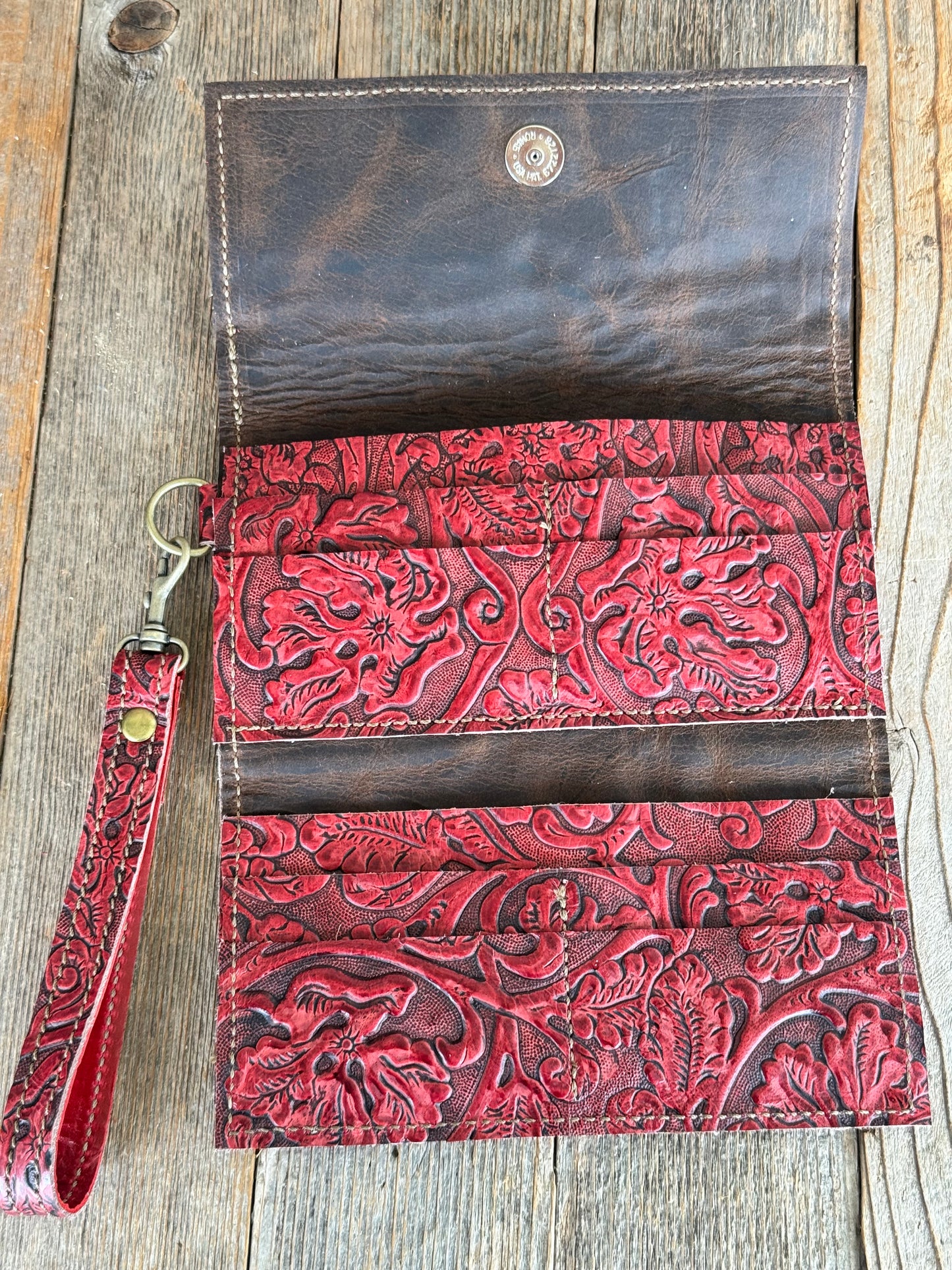 Trifold 26-48