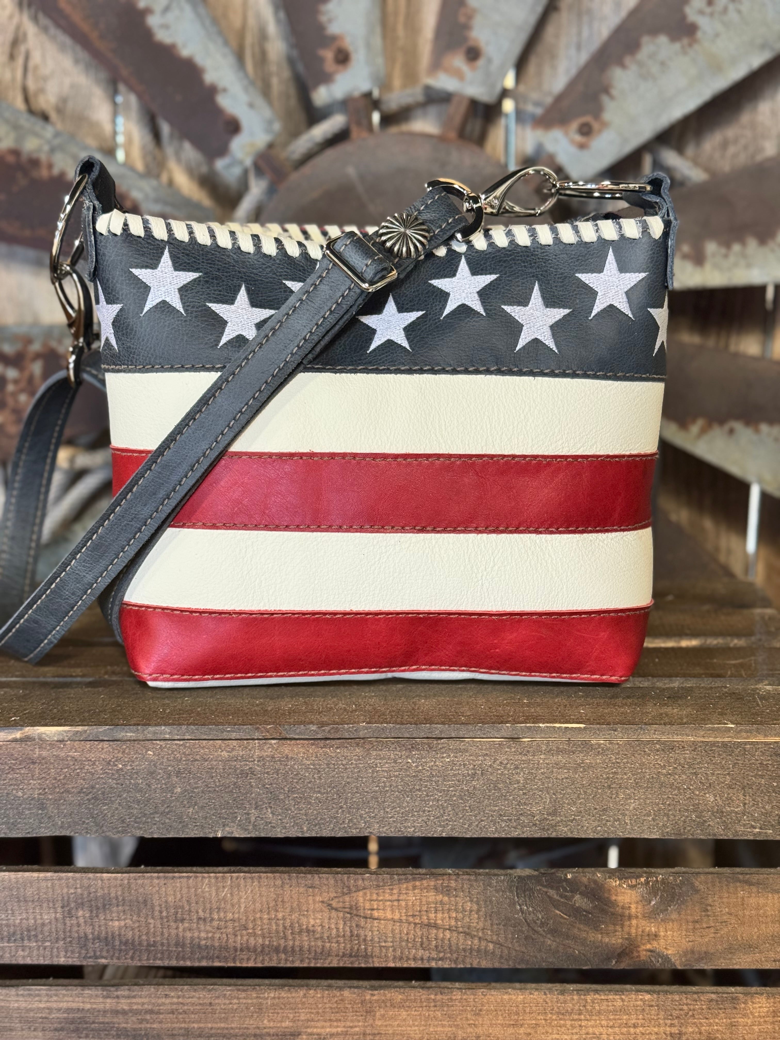 Sassy USA No Fringe