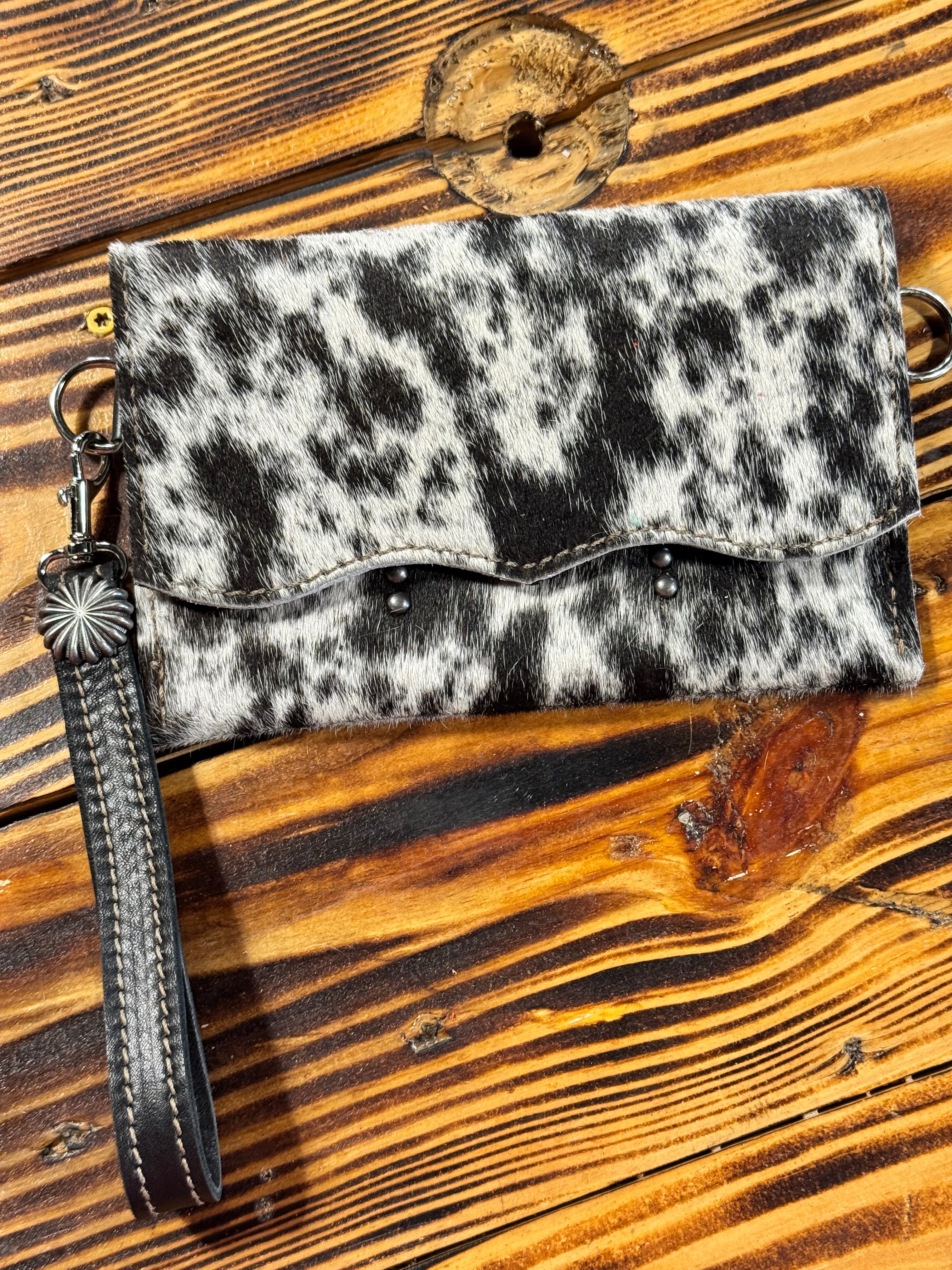 Sidekick 2502 – Designer Custom Leather