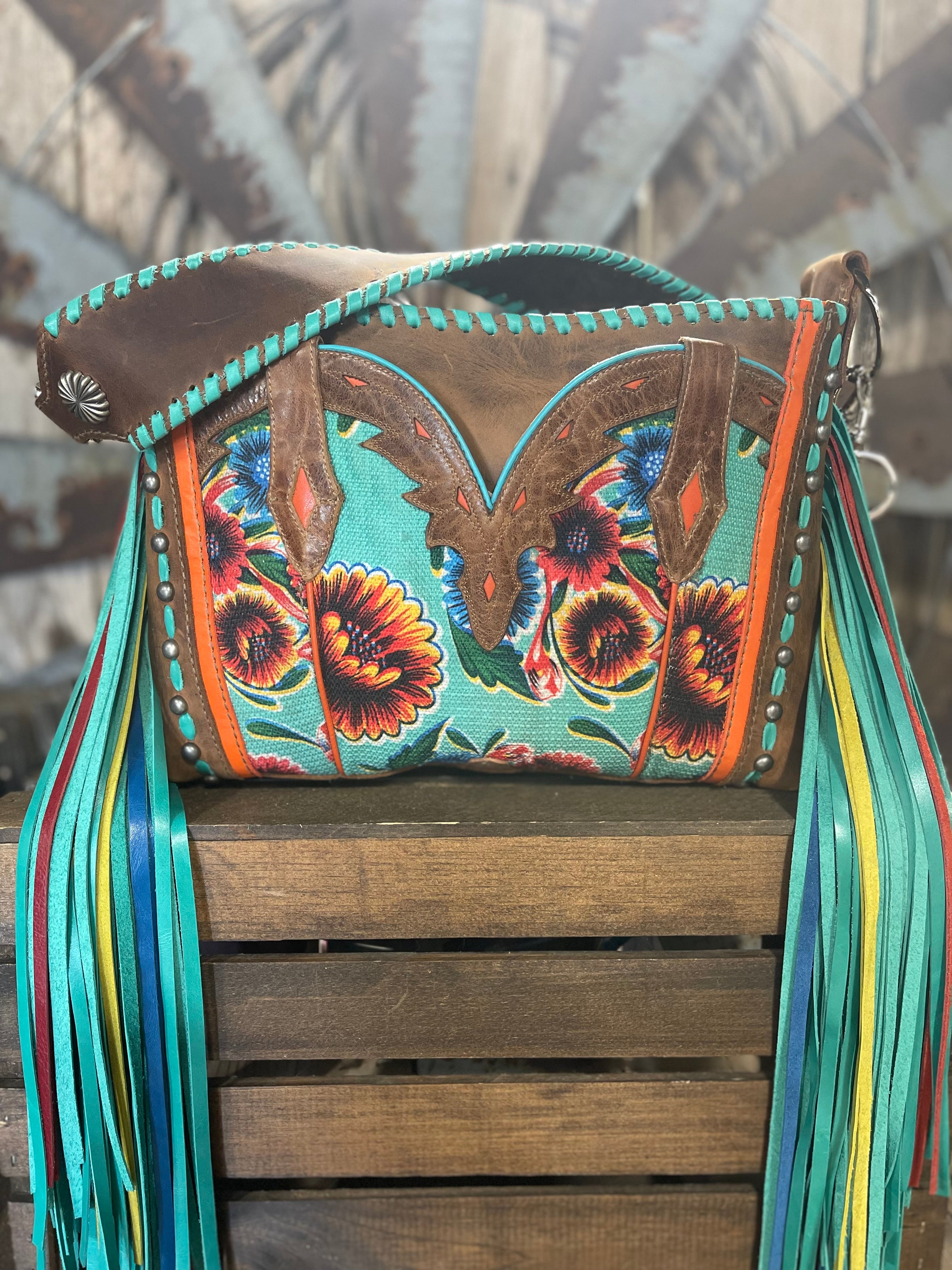Tiny Short Tejas Boot Bag #7797