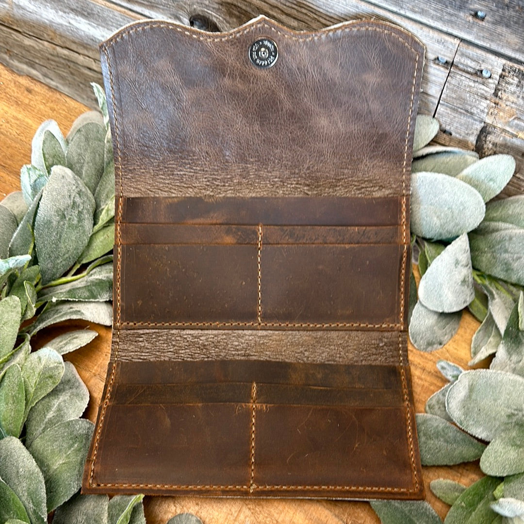 Trifold 24-05