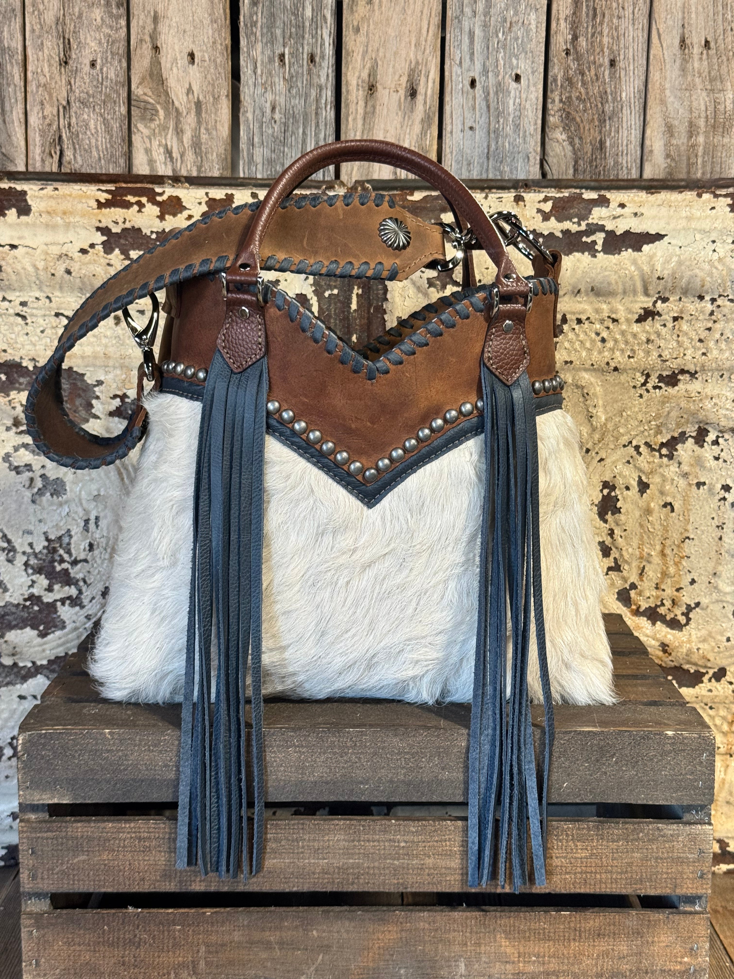 Medium Boot Top #8074