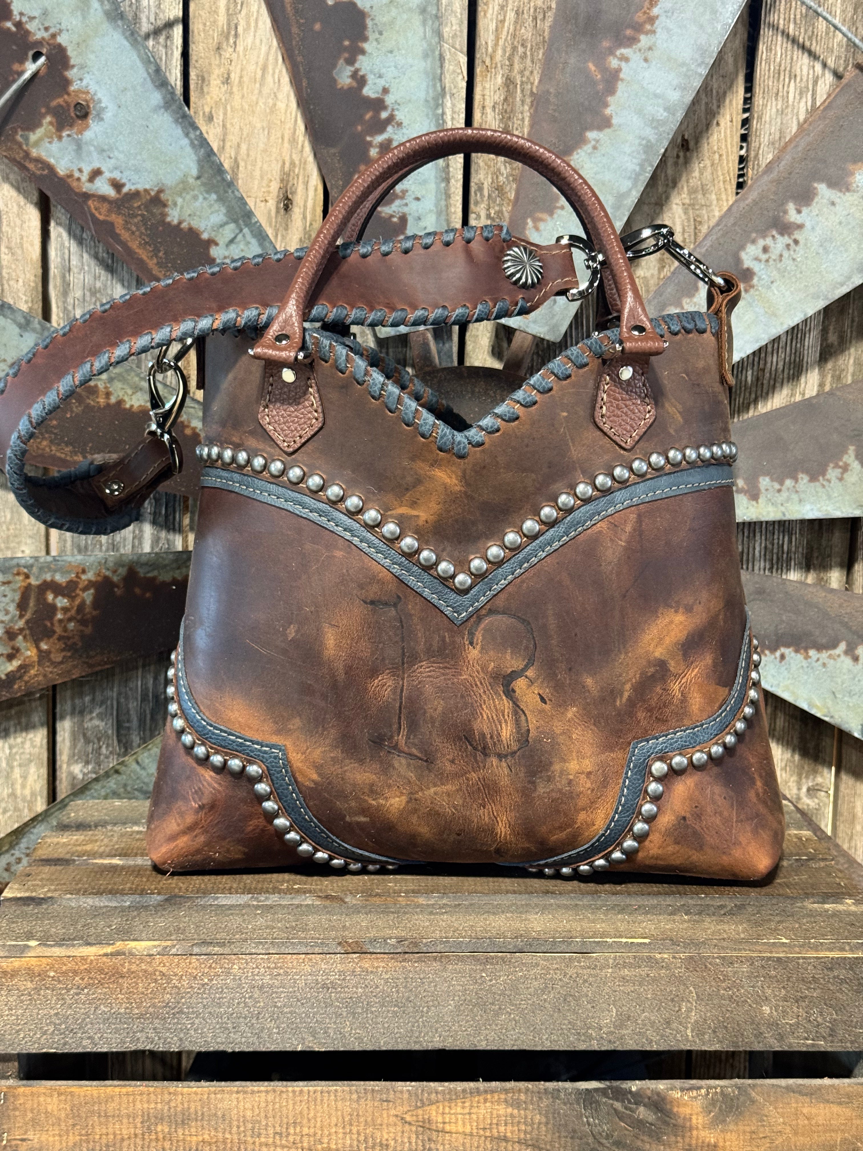 Medium Boot Top #8557