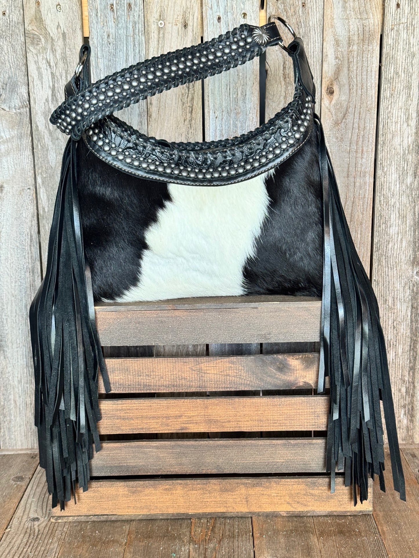 Medium Rebel #9341