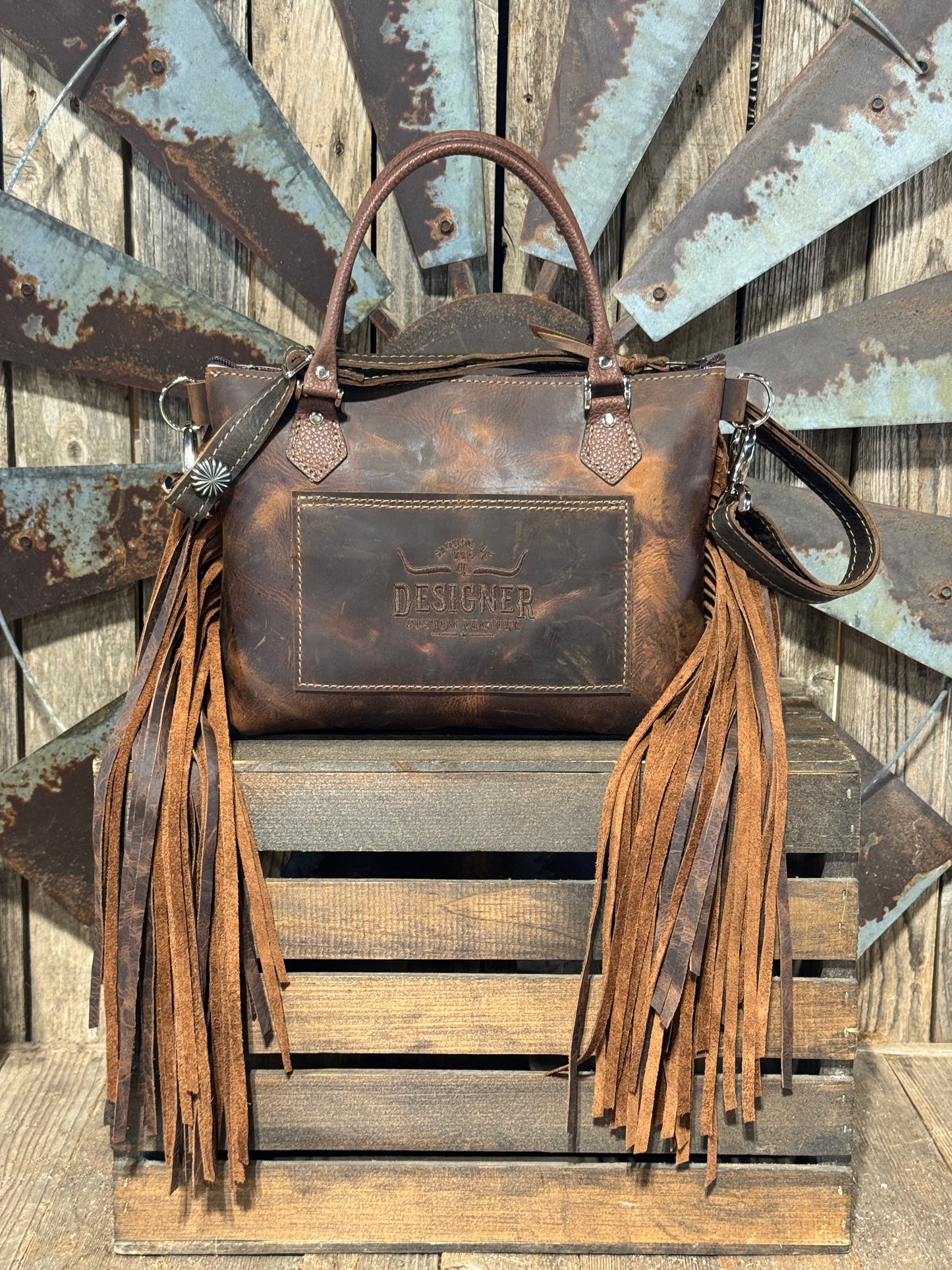 Medium Dutton Dally #8754