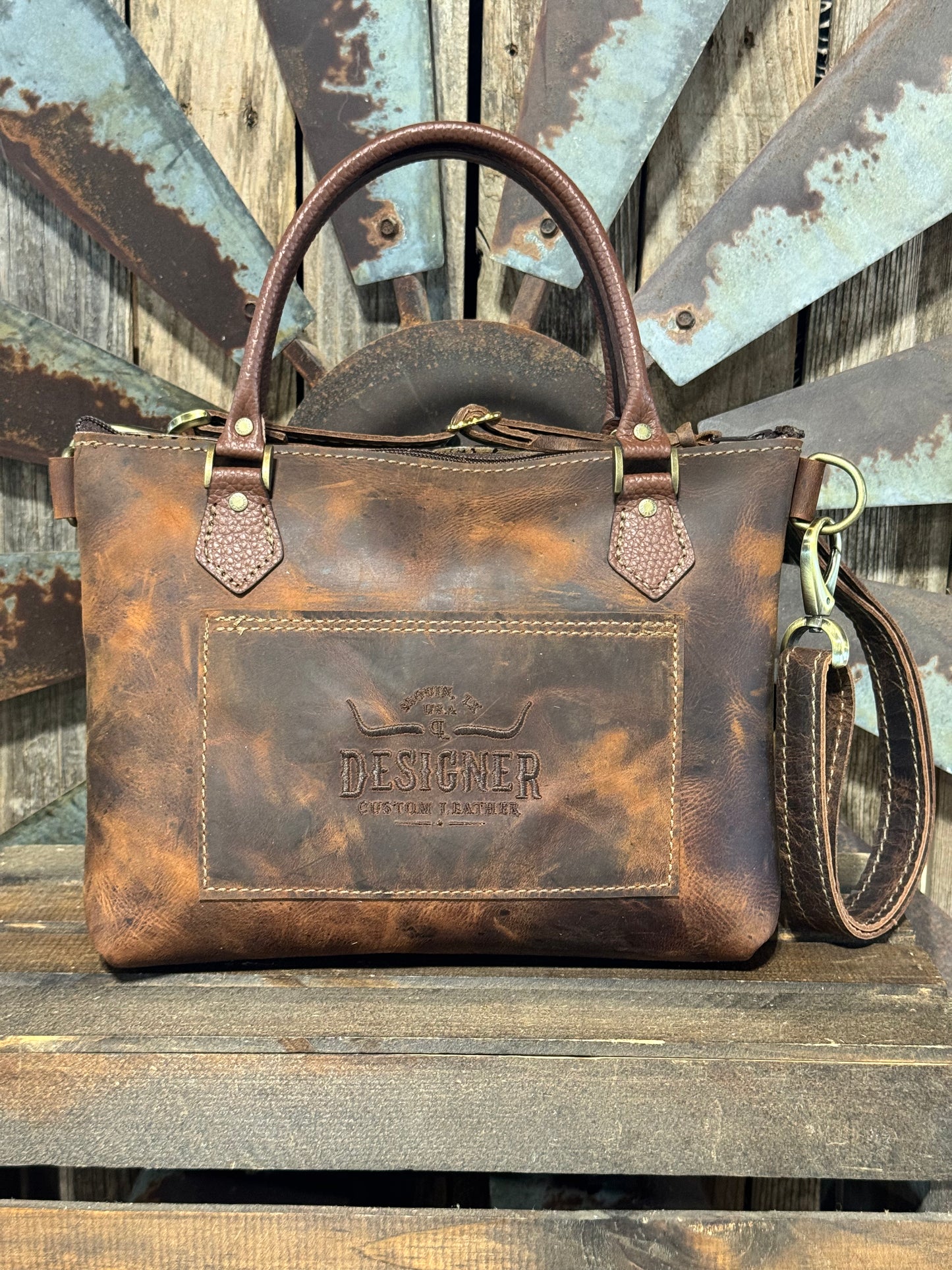 Medium Dutton Dally #8749