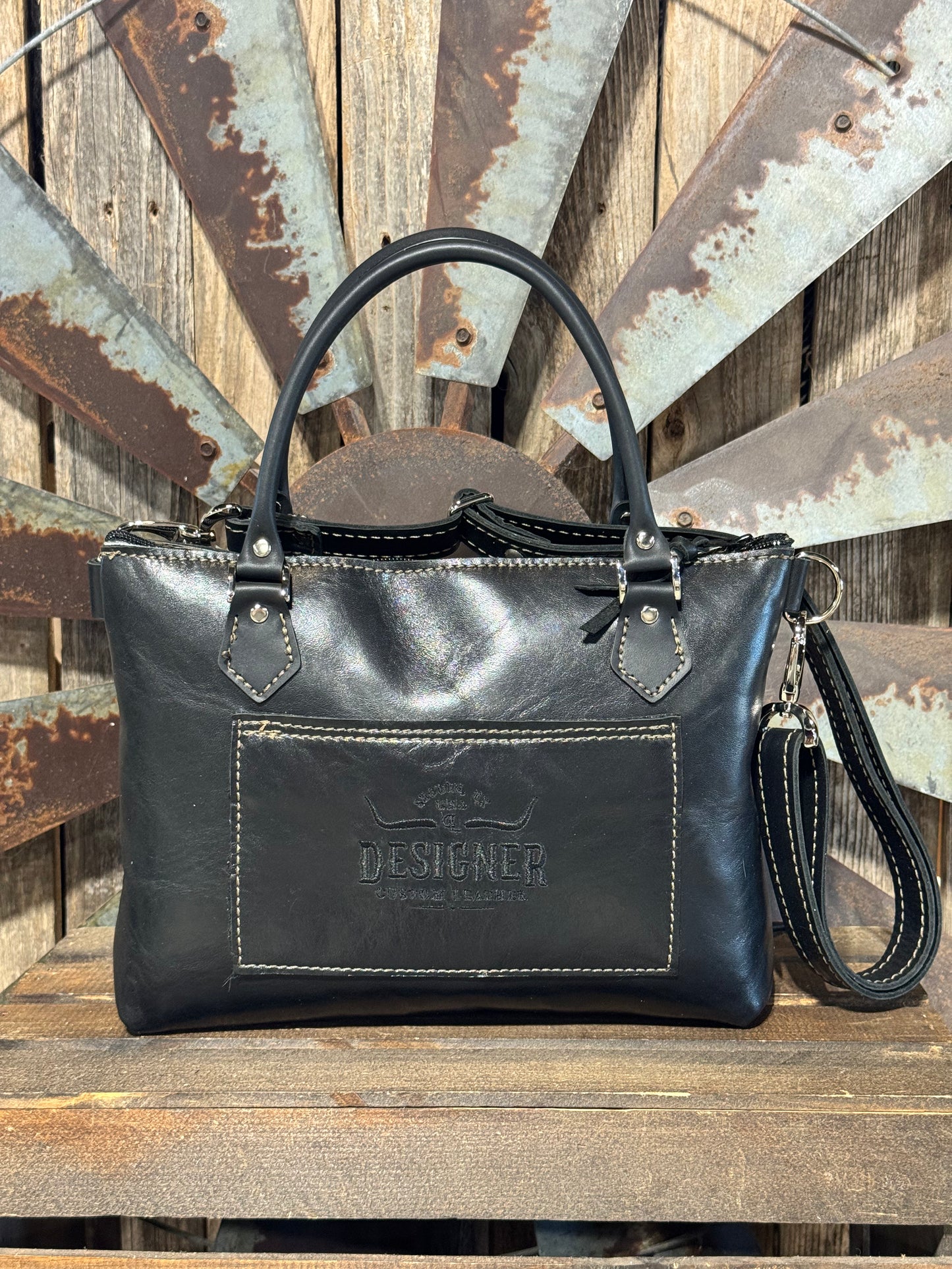 Medium Dutton Dally #8773