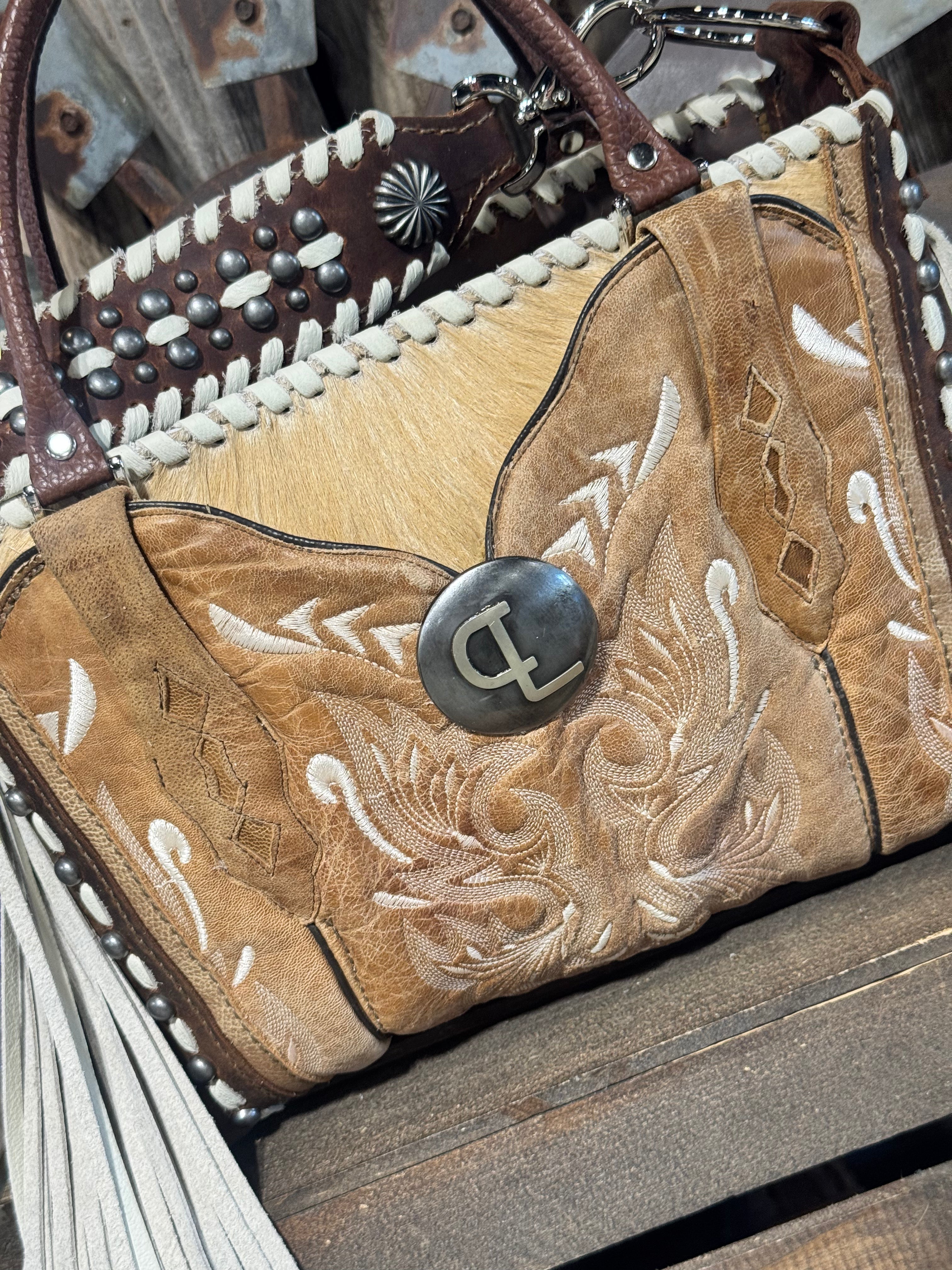 Tiny Short Boot Dally #8765