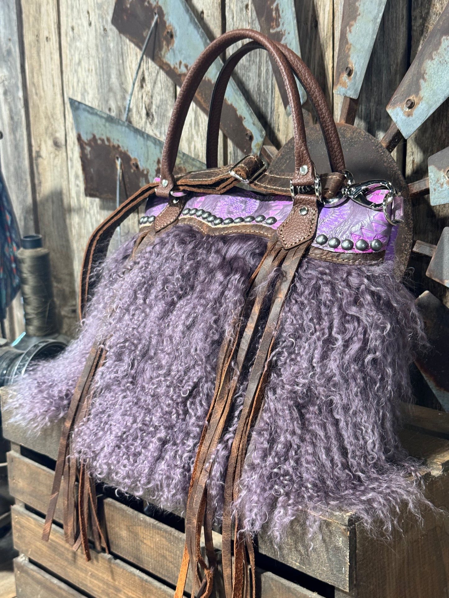 Medium Dutton Dally #8886