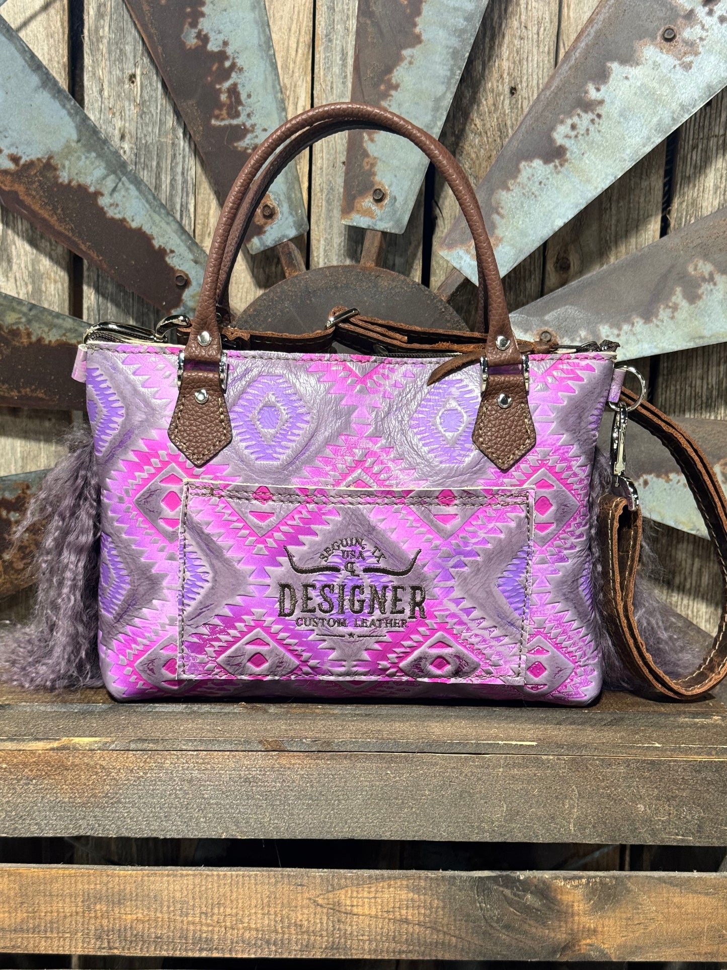 Medium Dutton Dally #8886