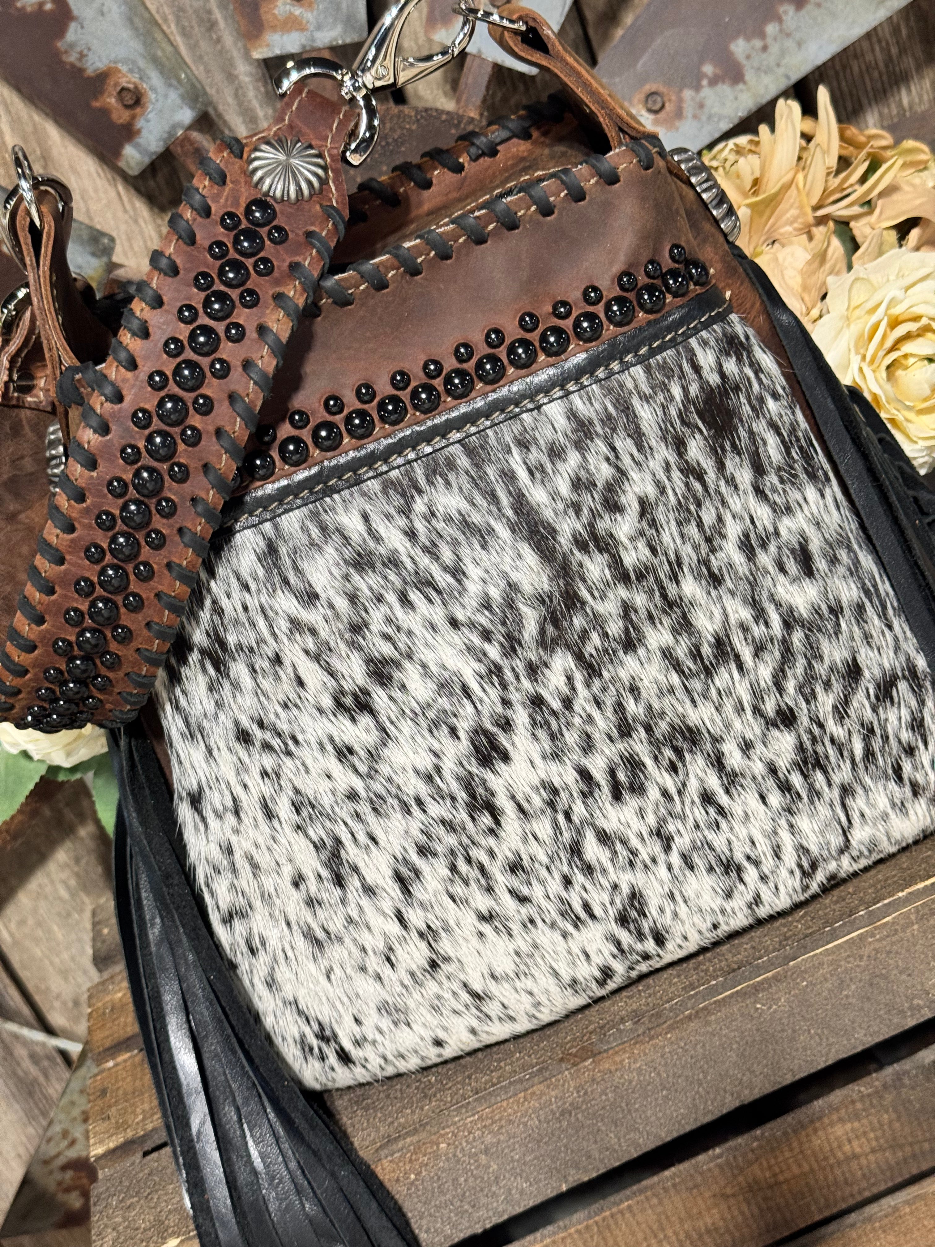 Bella Stirrup Bag #8903