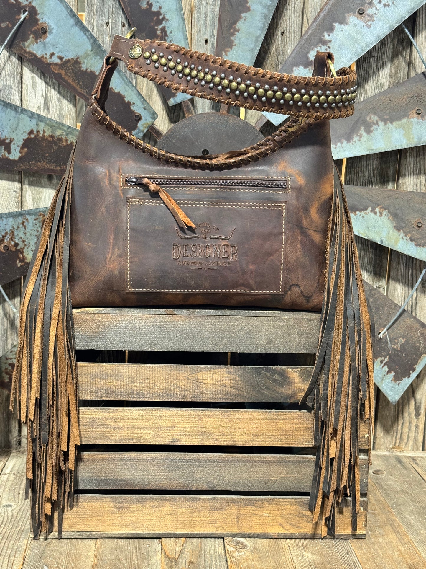 Medium Rebel #8942
