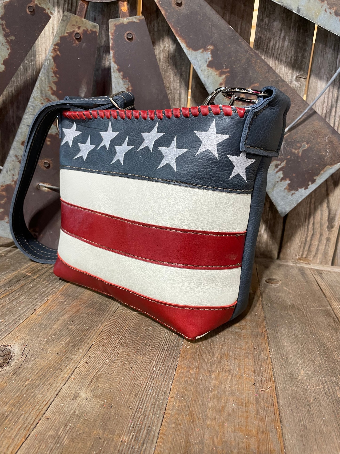 Sassy USA No Fringe