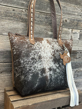 Load image into Gallery viewer, Chuckwagon #5461

