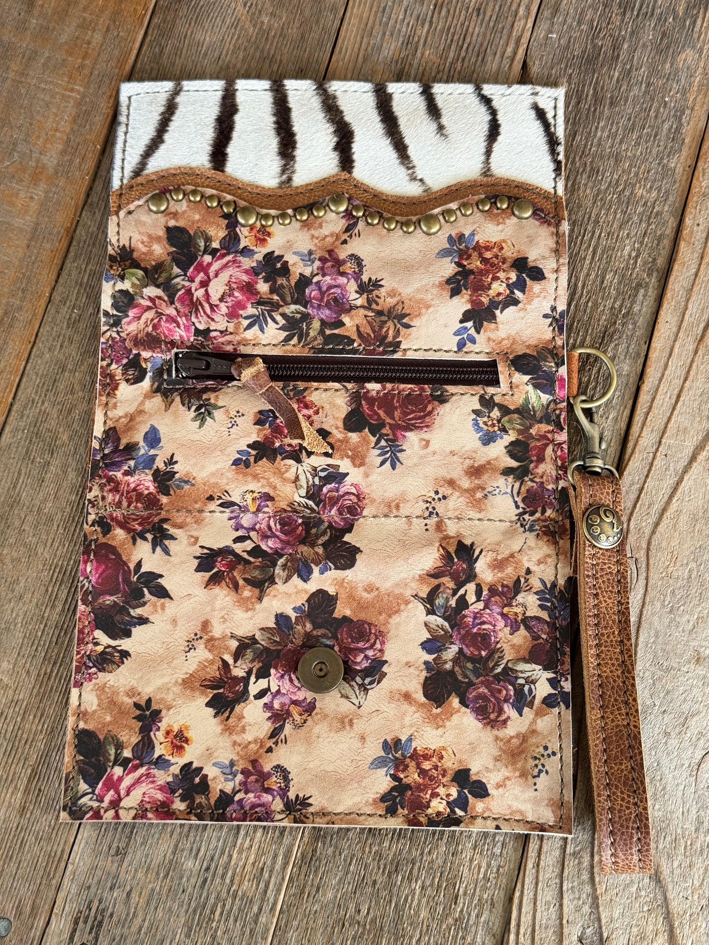 Trifold 26-37 Z