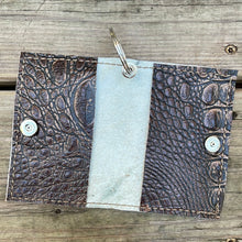 Load image into Gallery viewer, Card Holder 214
