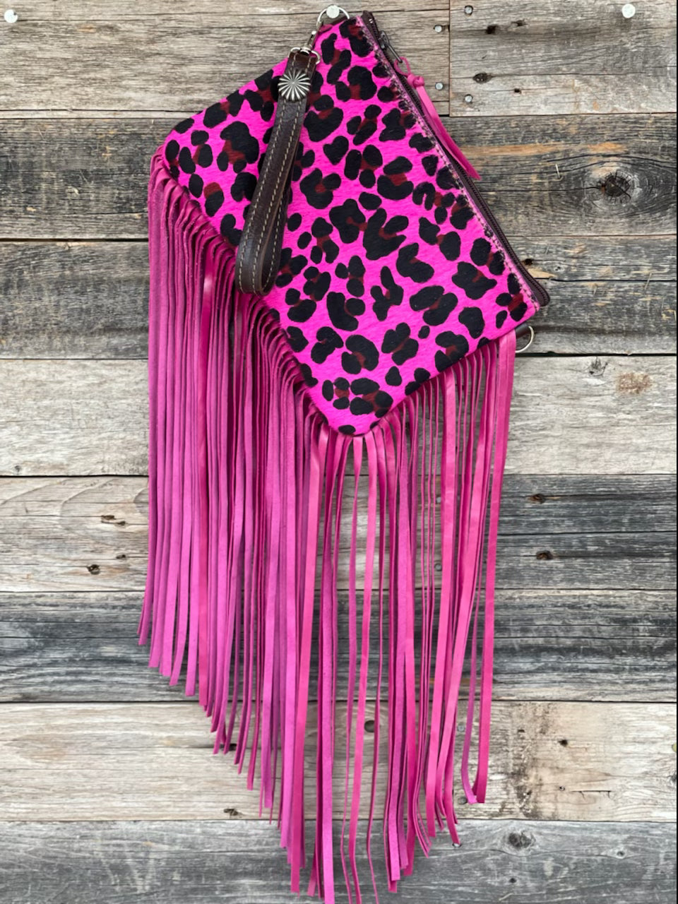Pink Leopard Bucker